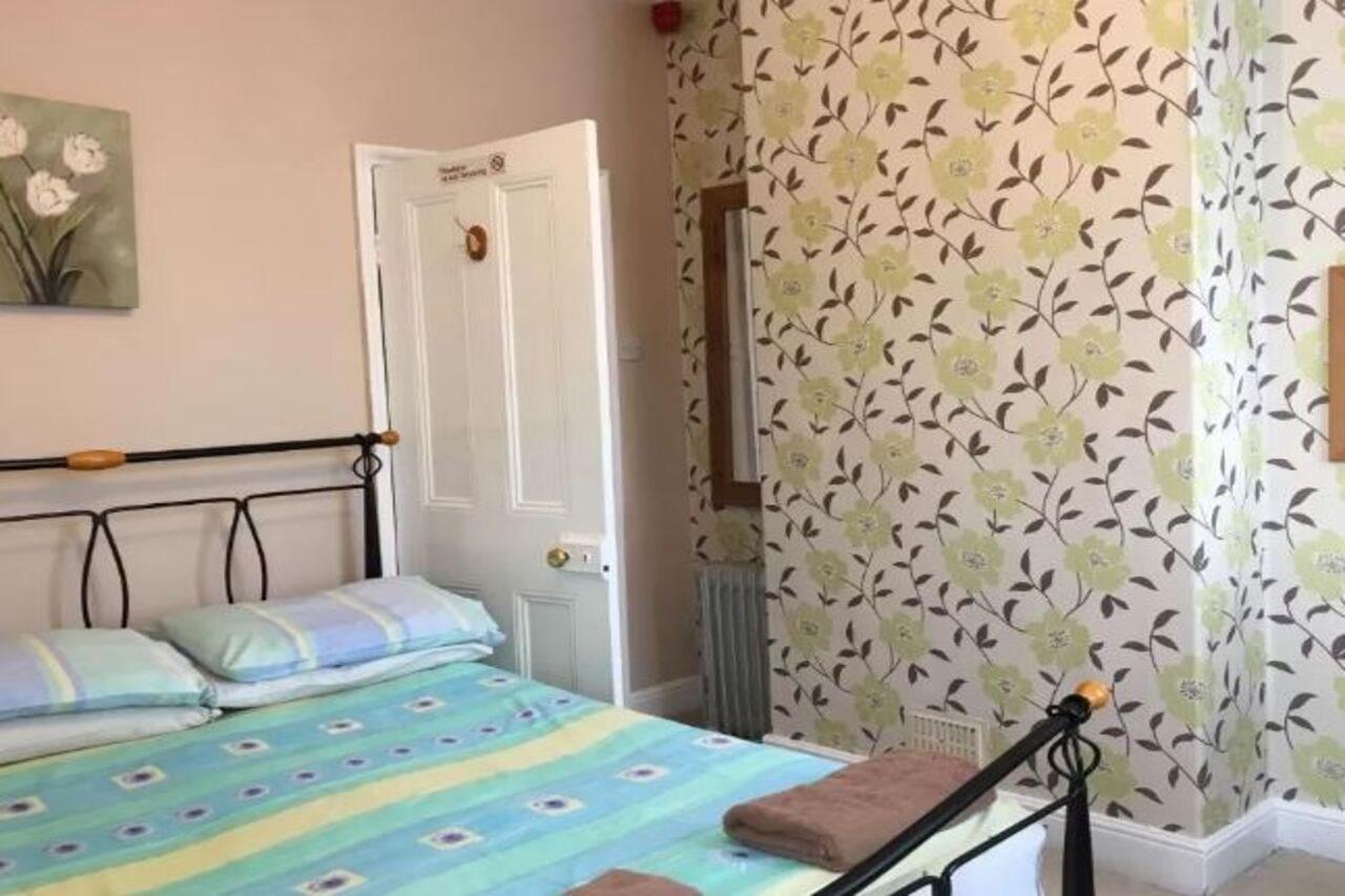 Burton Villa Guest House York Ngoại thất bức ảnh